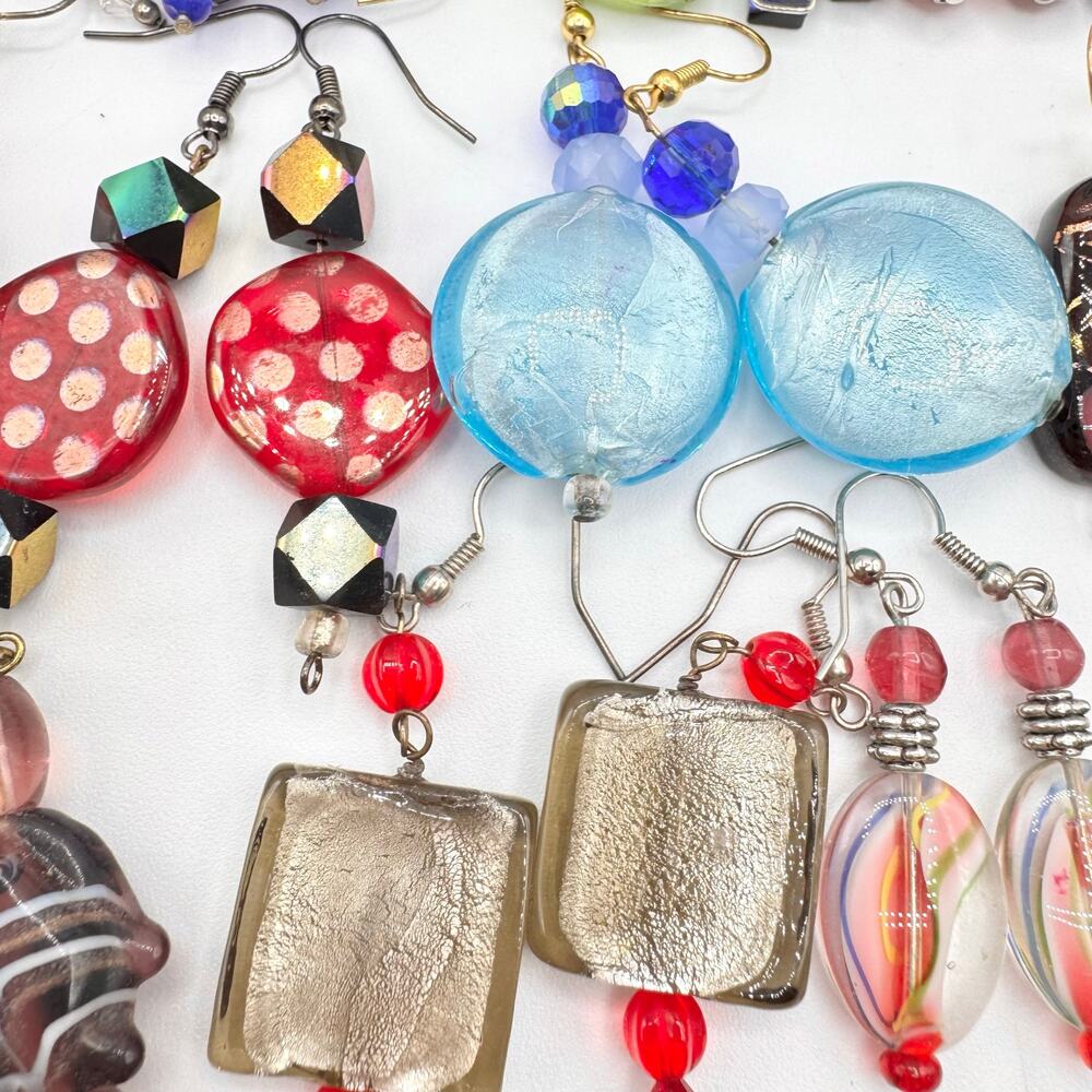 Large Mixed Art Glass Earring Lot Lampwork Dichroic Slag Fun Colorful 31 Pair - Picture 8 of 16